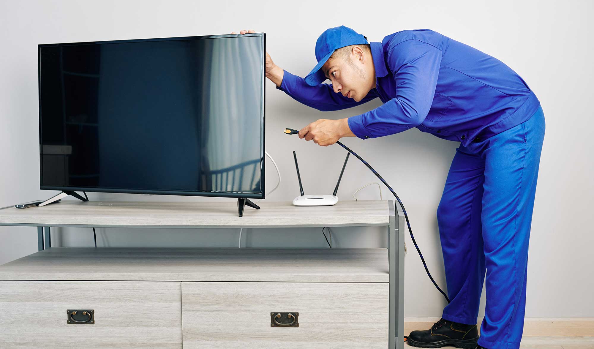 Expert TV Repair Services in Delhi